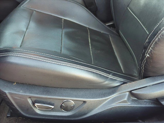 Used 2019 Ford Mustang Premium RWD image 10