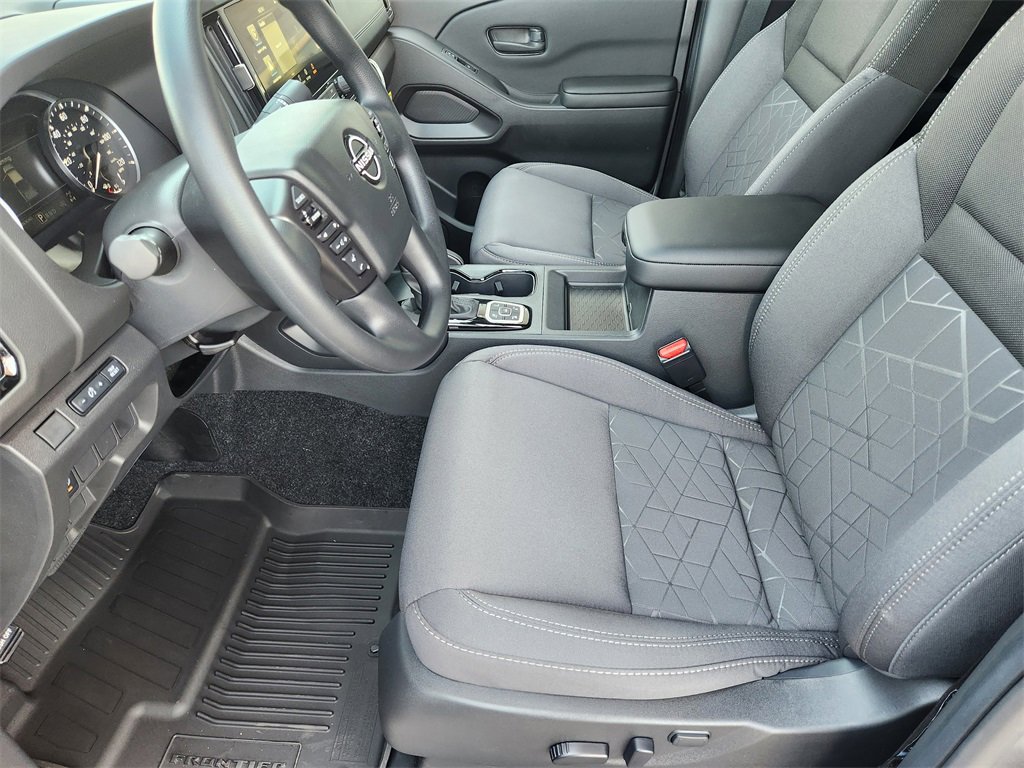 New 2026 Nissan Frontier SV w/ Tow Package image 9