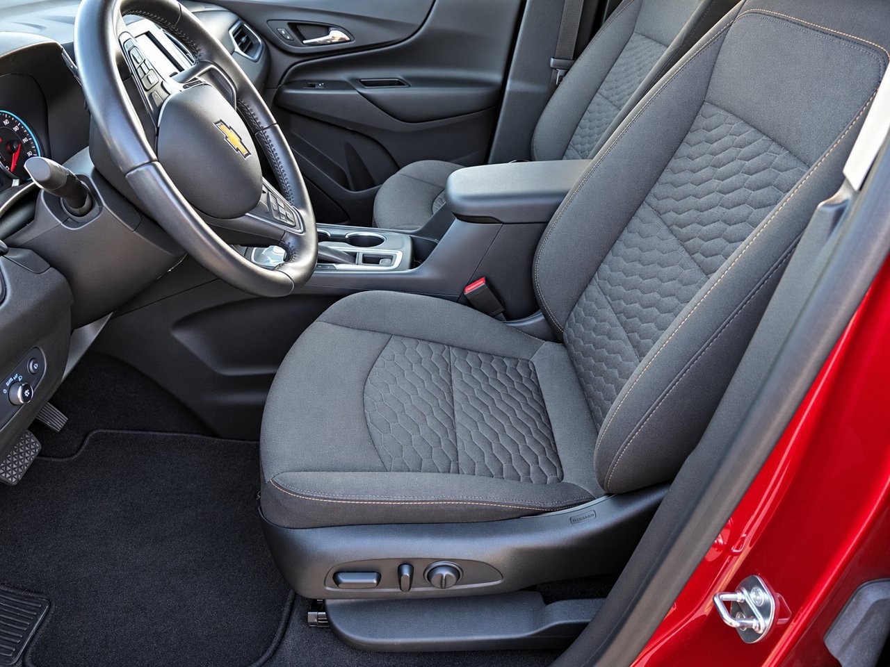 Certified 2020 Chevrolet Equinox LT FWD image 14