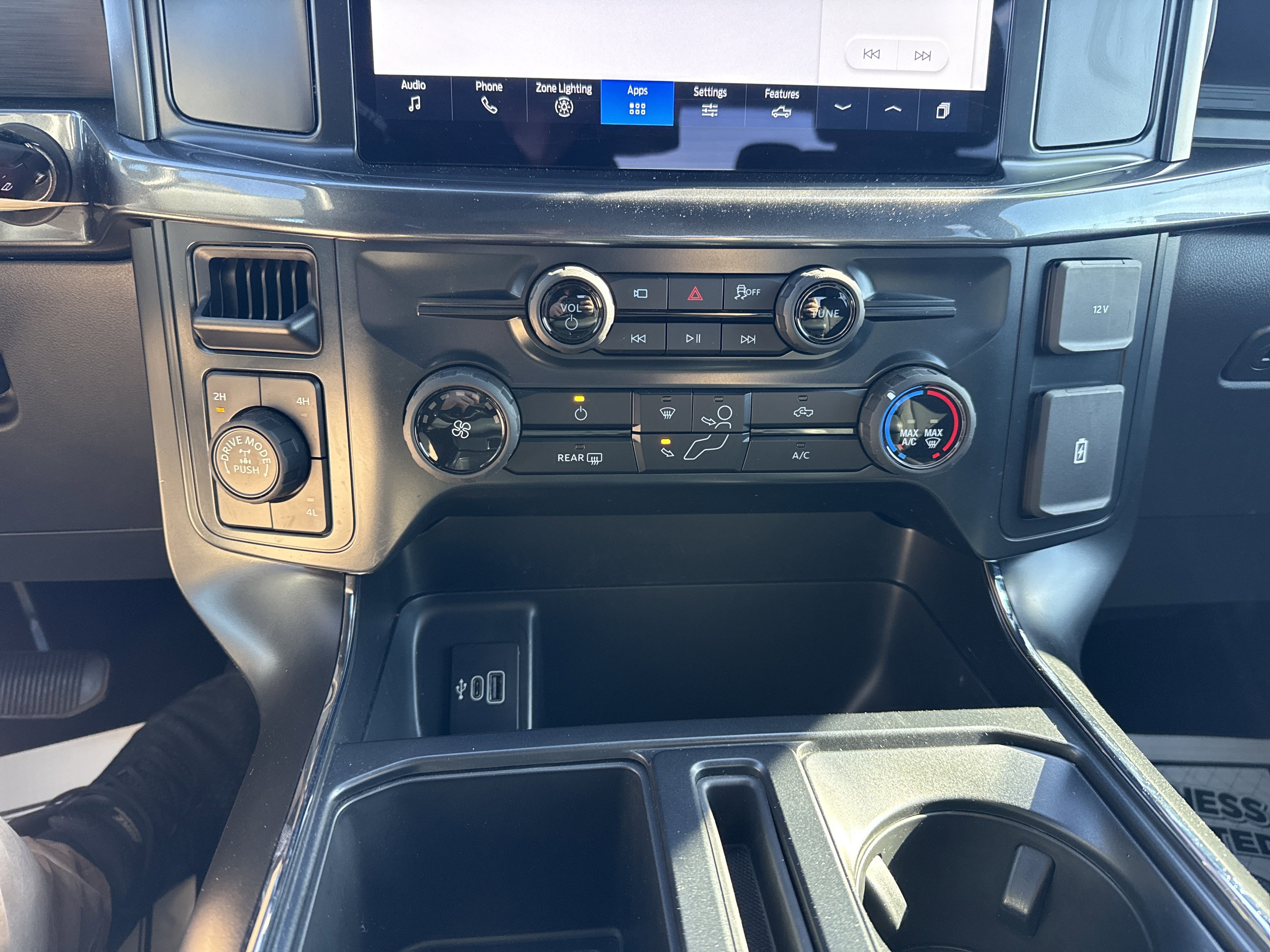 Used 2025 Ford F150 STX w/ Equipment Group 200A image 29