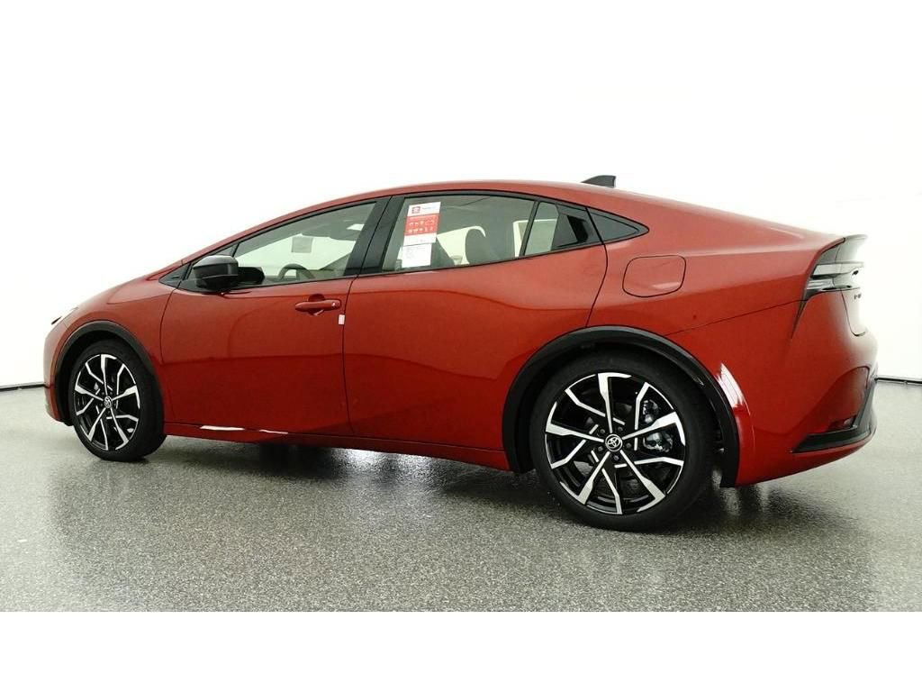 New 2026 Toyota Prius Plug-In Hybrid FWD image 21
