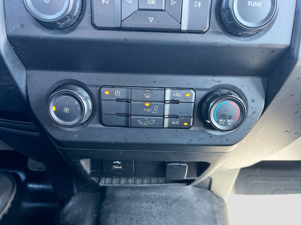 Used 2019 Ford F150 XL w/ Equipment Group 101A Mid RWD image 15