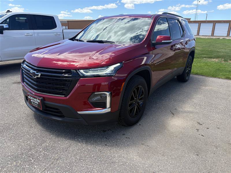 Used 2023 Chevrolet Traverse LT AWD/4WD image 2