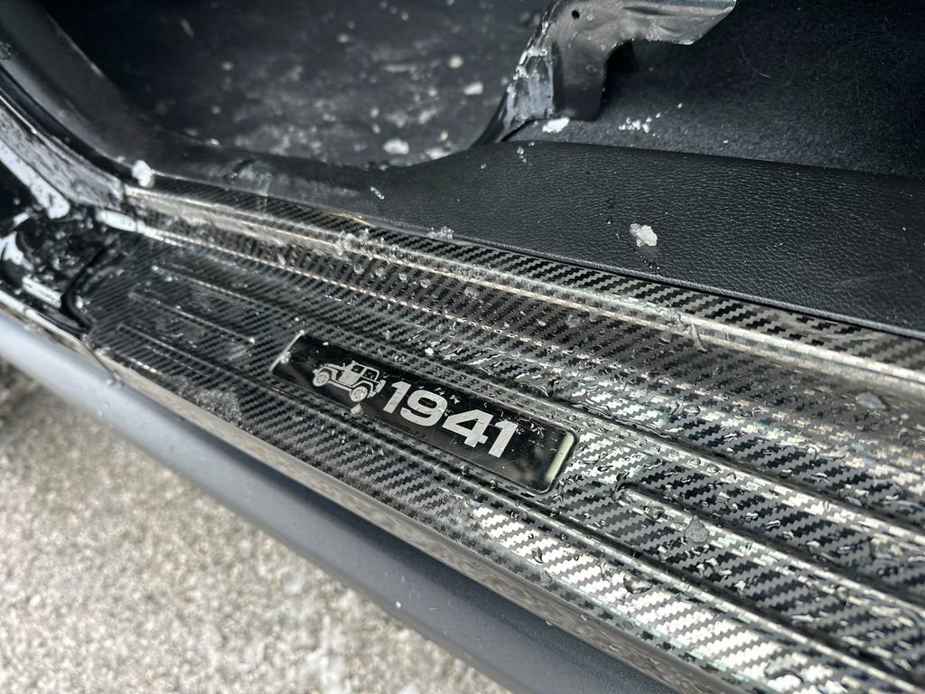 Used 2024 Jeep Gladiator Sport image 33