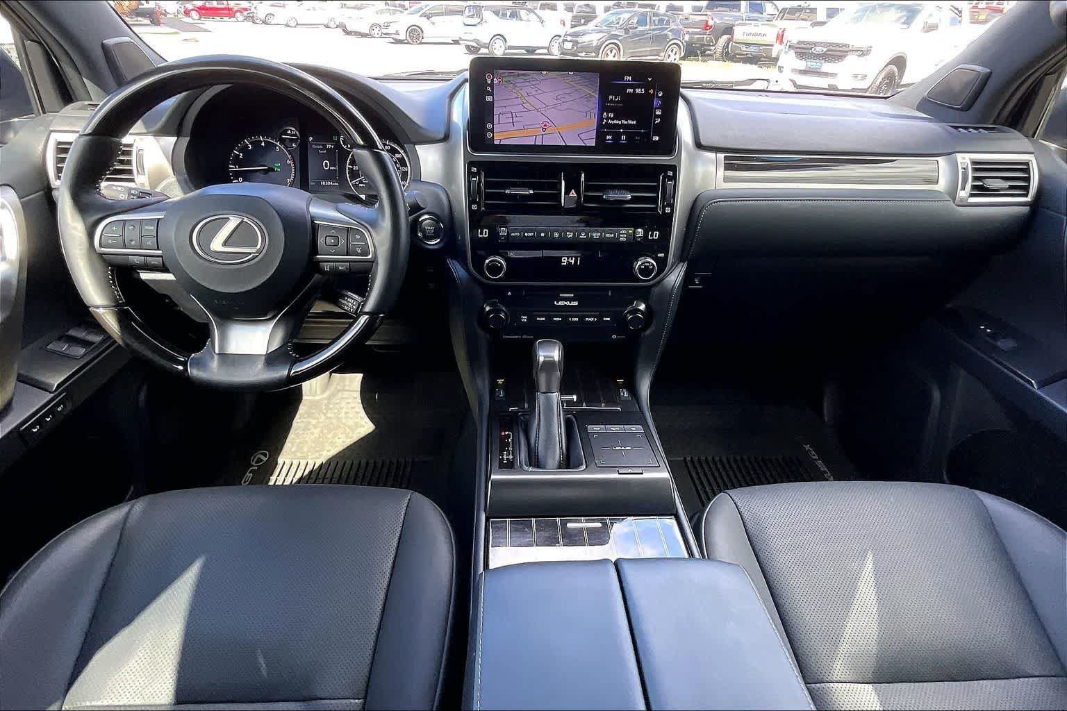 Used 2023 Lexus GX 460 Premium AWD/4WD image 10