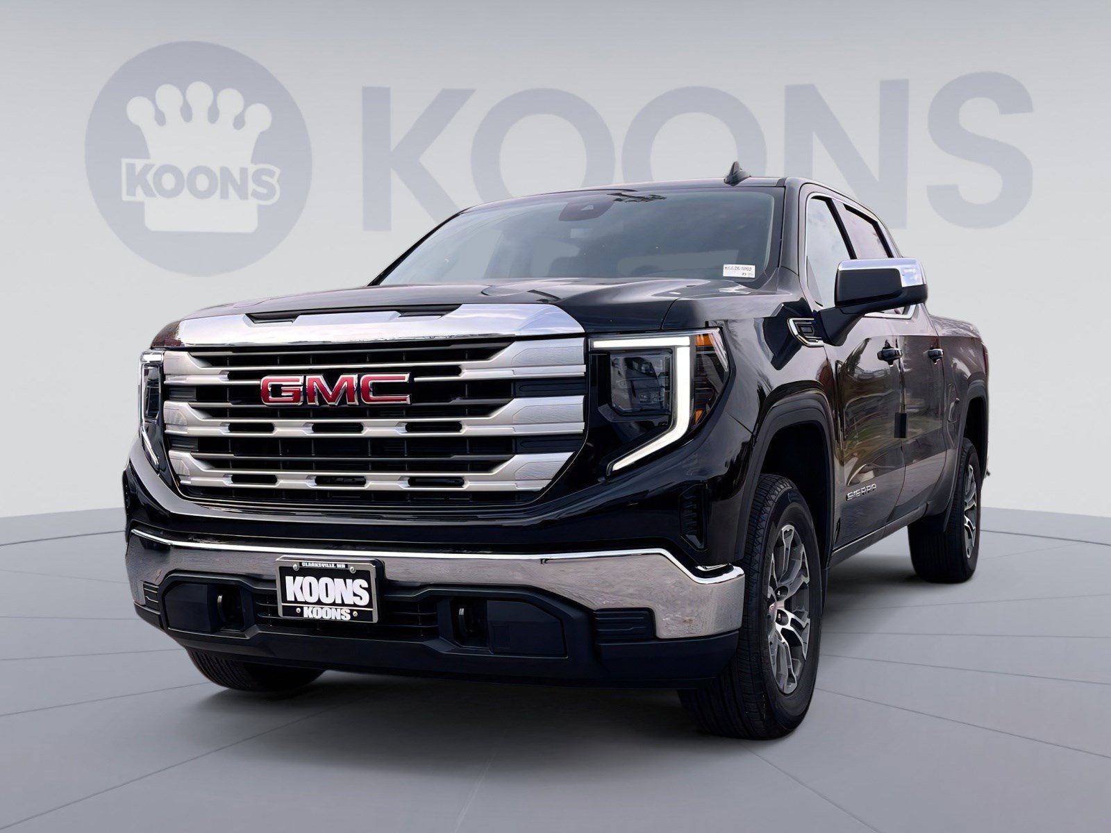 New 2026 GMC Sierra 1500 SLE image 1