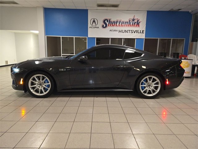 Used 2024 Ford Mustang GT Premium image 5