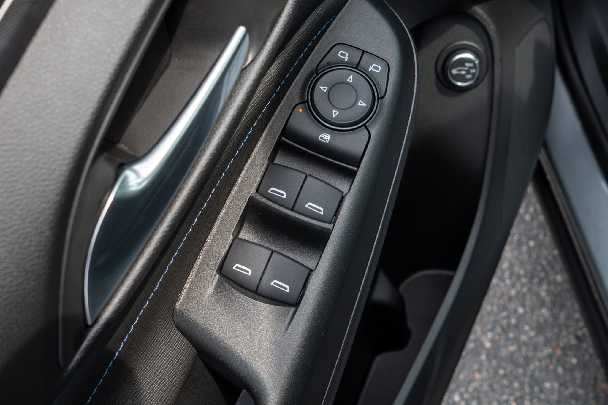 New 2026 Buick Envista Sport Touring w/ Convenience I Package FWD image 13