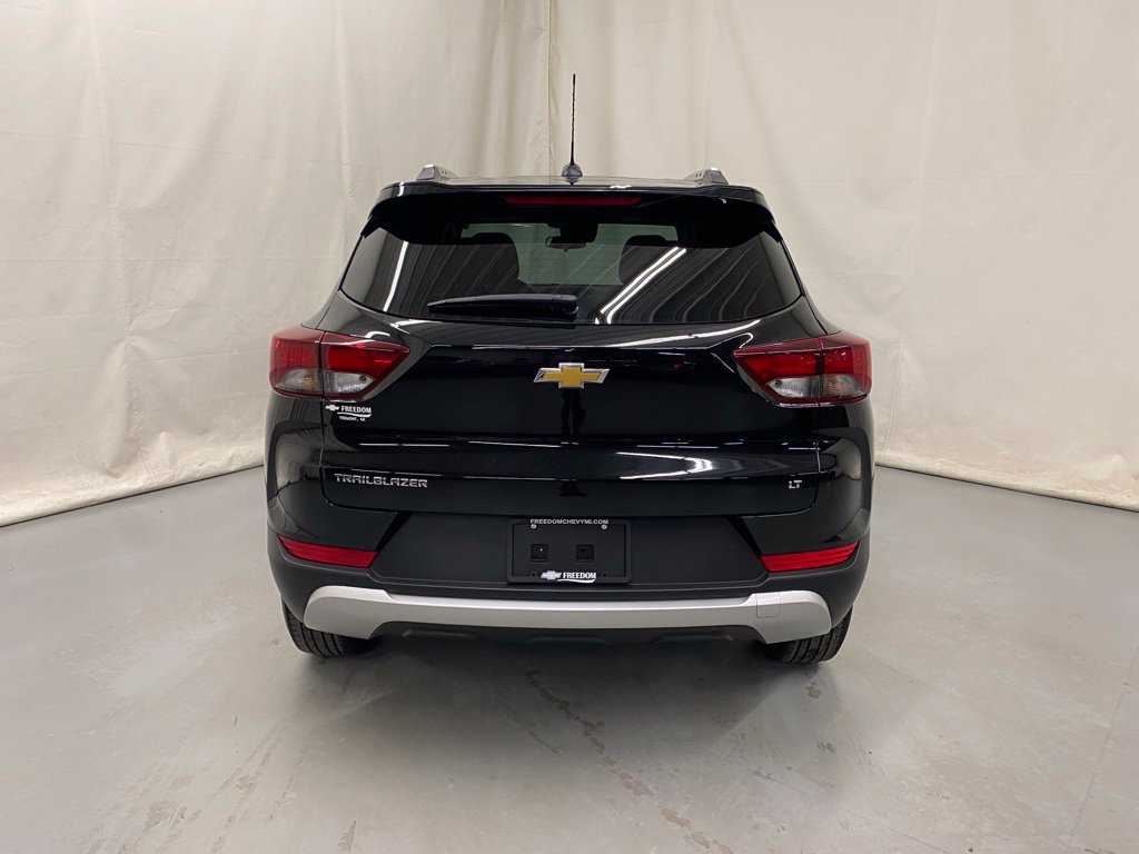 Used 2023 Chevrolet TrailBlazer LT FWD image 7