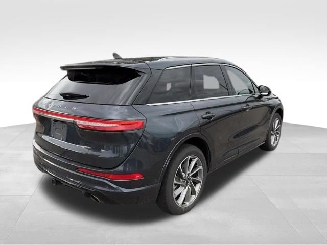 Used 2022 Lincoln Corsair Grand Touring w/ Towing Package AWD/4WD image 10