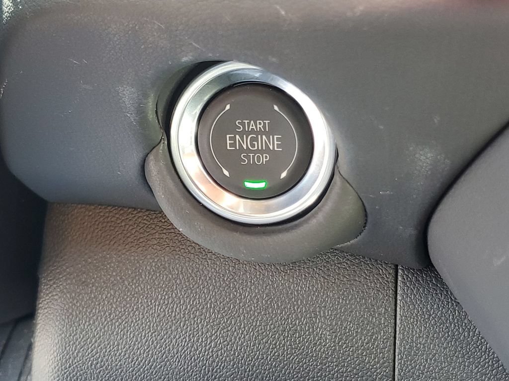 Used 2026 Chevrolet Tahoe LS RWD image 17