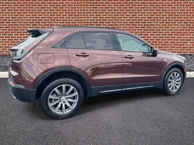 Certified 2023 Cadillac XT4 Sport w/ Cold Weather Package FWD image 5