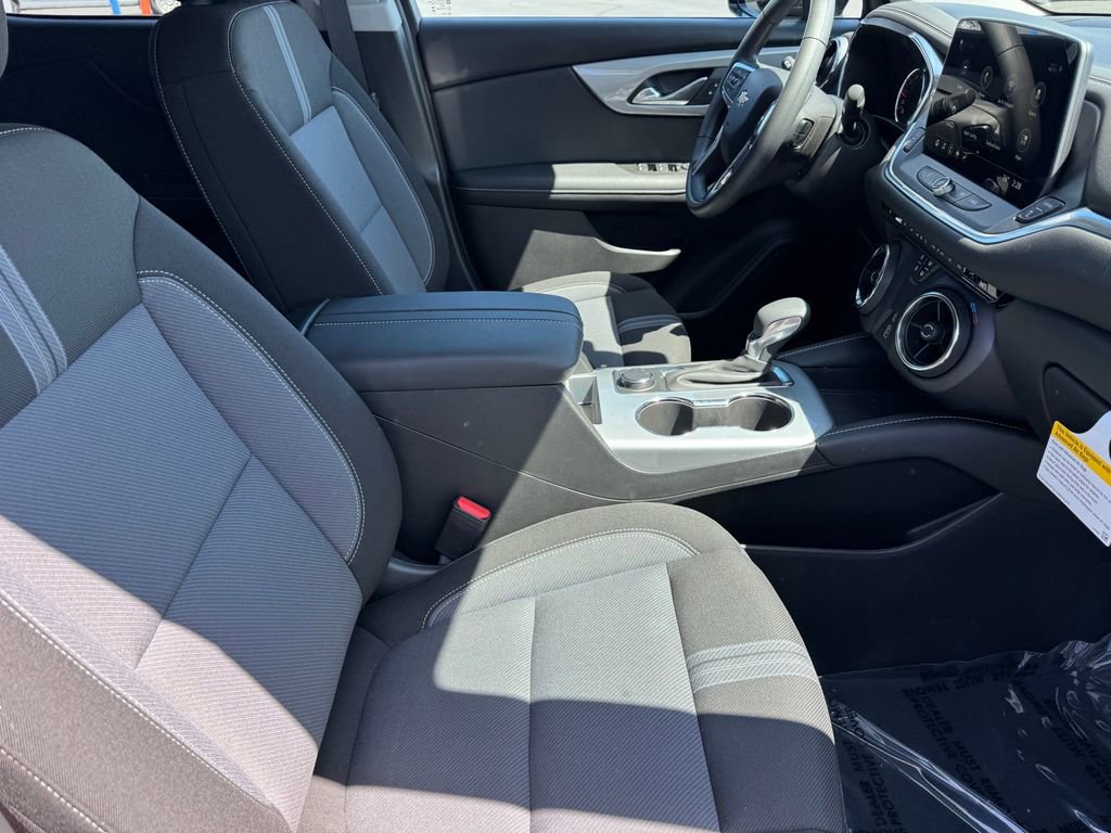 New 2026 Chevrolet Blazer LT FWD image 8