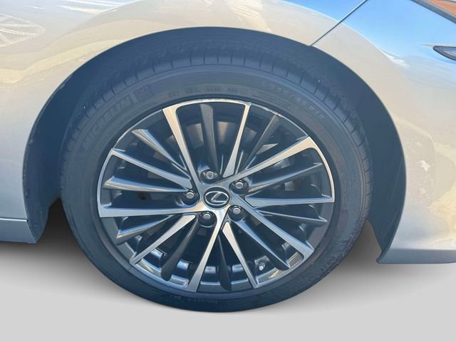 Certified 2023 Lexus ES 350 w/ Premium Package image 7