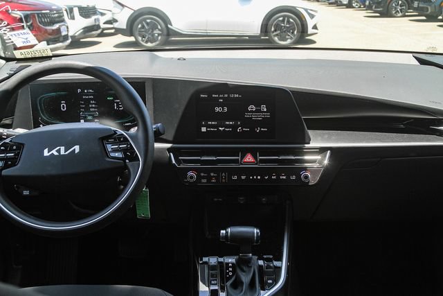 Certified 2023 Kia Niro LX FWD image 14