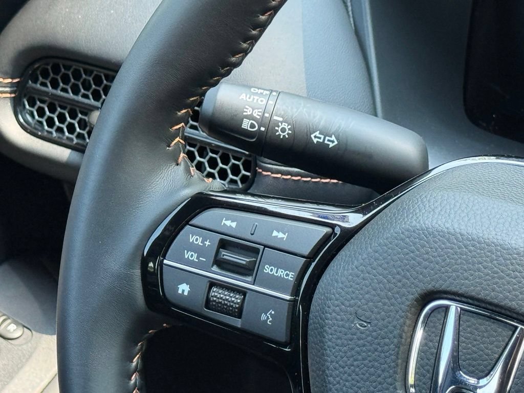 Certified 2025 Honda HR-V Sport image 20