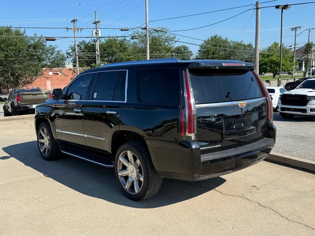 Used 2019 Cadillac Escalade Luxury AWD/4WD image 8