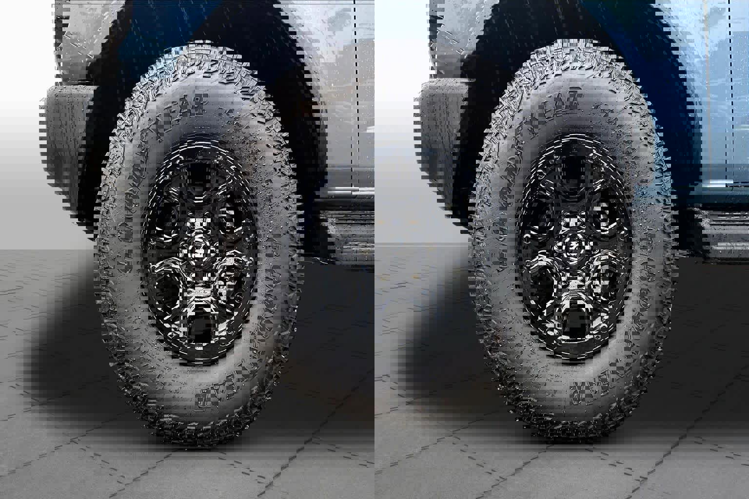 Used 2025 Ford Bronco Outer Banks w/ Sasquatch Package image 11