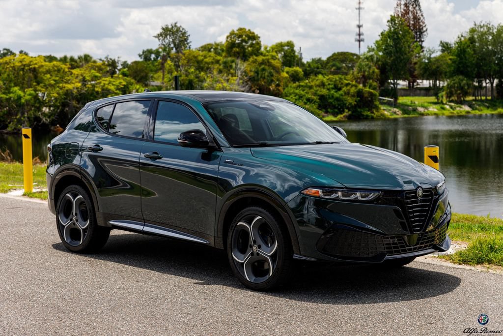 New 2026 Alfa Romeo Tonale w/ Active Assist Package