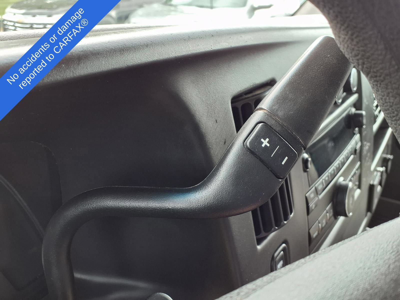 Used 2017 Chevrolet Express 2500 RWD image 21