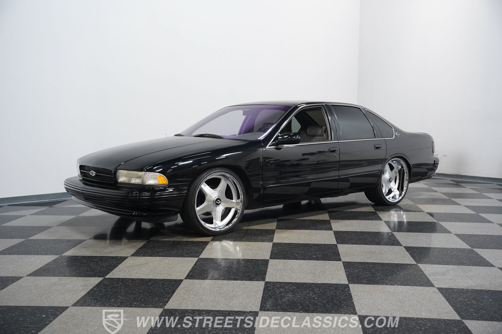 Used 1996 Chevrolet Impala SS RWD image 6