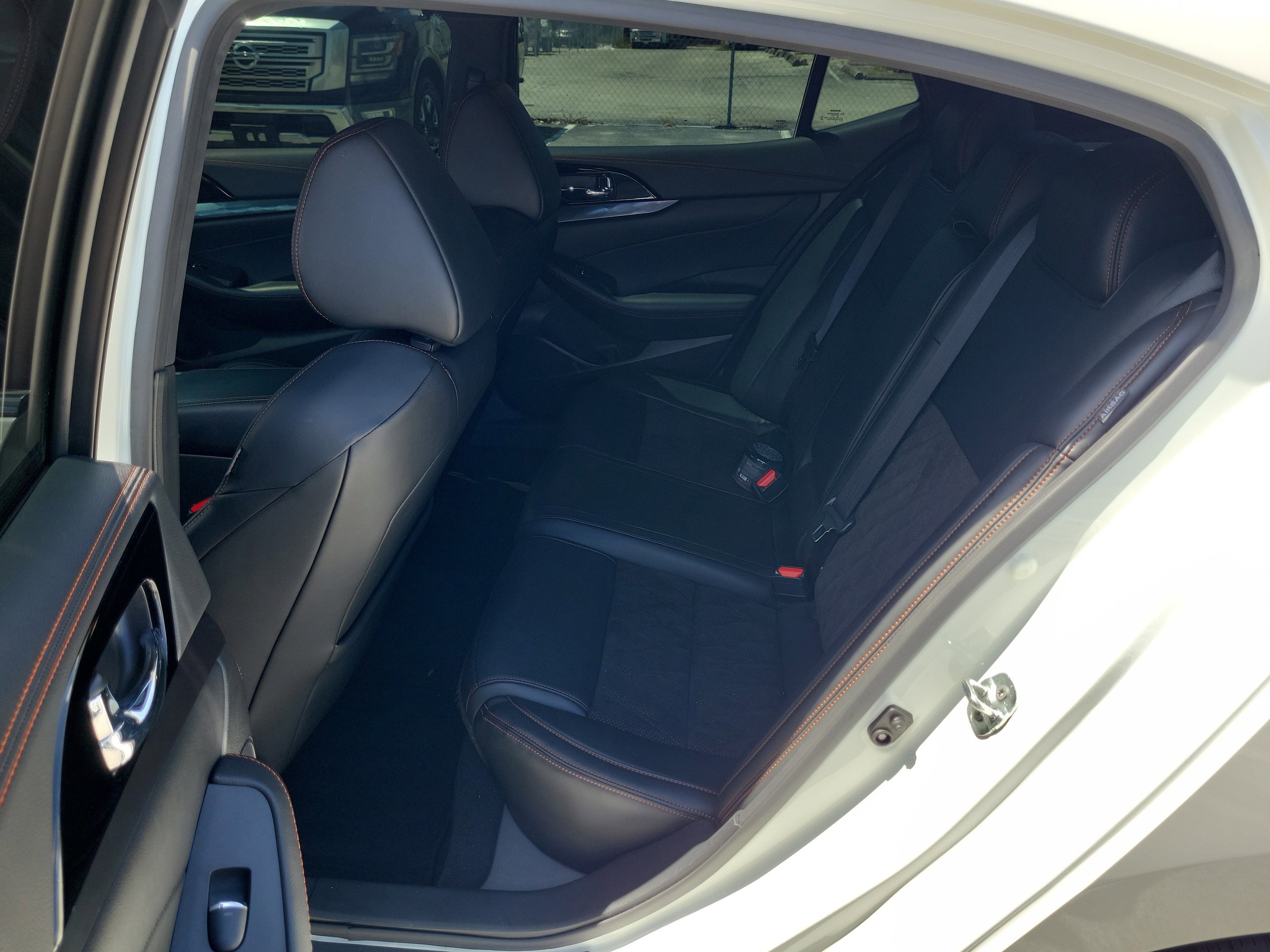 Certified 2023 Nissan Maxima SR w/ Sport Mat Group FWD image 15