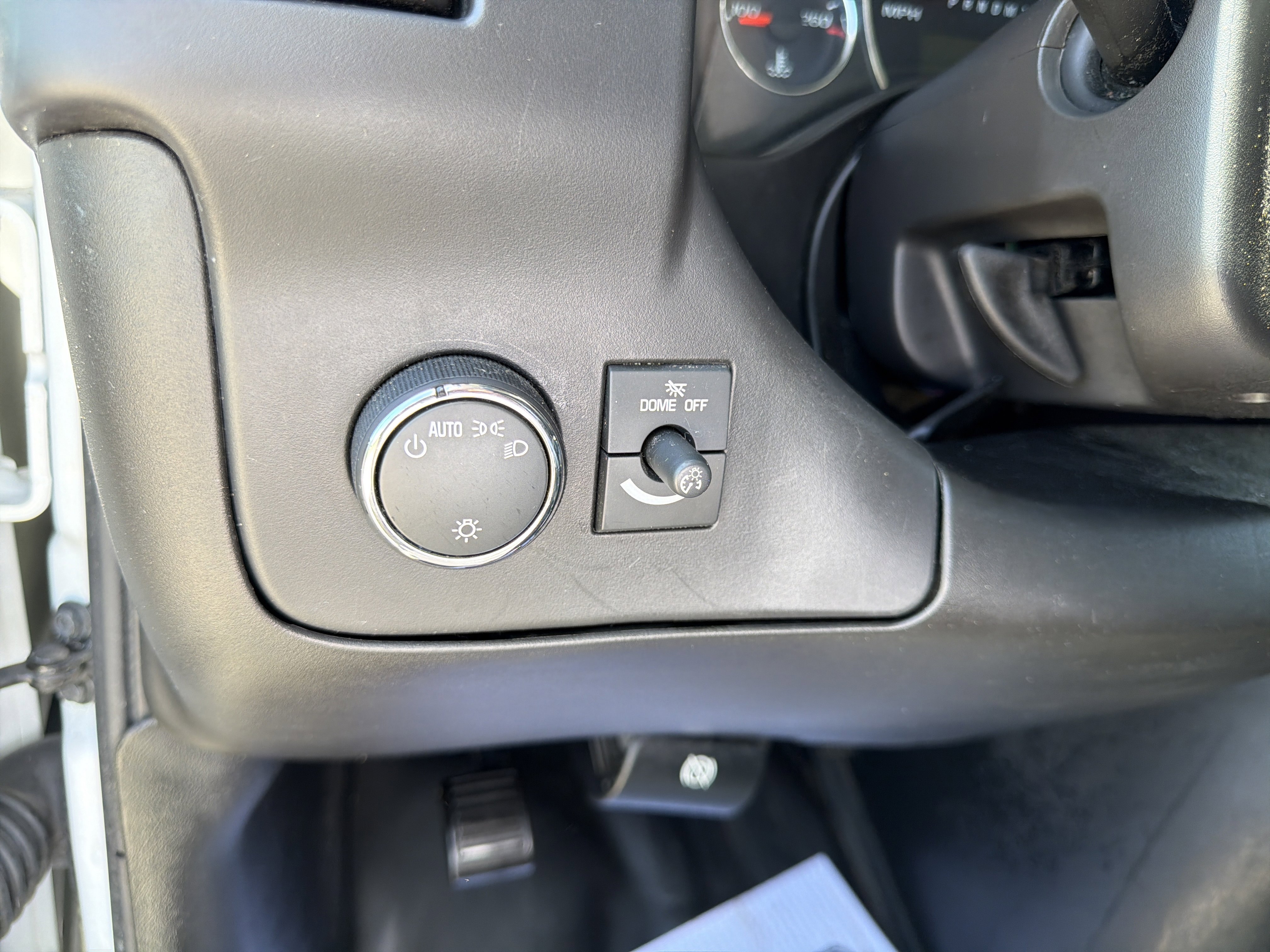 Used 2023 GMC Savana 3500 w/ Power Convenience Package RWD image 15