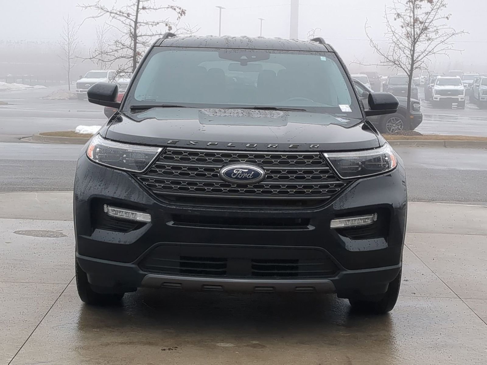 Certified 2022 Ford Explorer XLT w/ XLT Sport Appearance Package image 12
