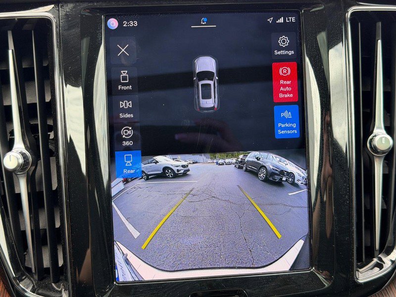 Certified 2023 Volvo XC60 B5 Plus w/ Climate Package AWD/4WD image 22