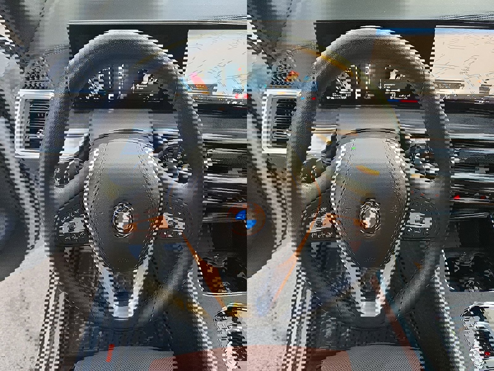 Used 2024 BMW X5 xDrive40i w/ Premium Package image 21