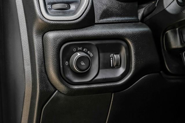 Used 2022 RAM 3500 Tradesman w/ Chrome Appearance Group AWD/4WD image 26