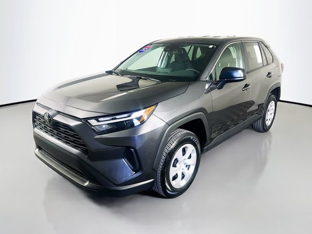 Used 2025 Toyota RAV4 LE FWD image 4