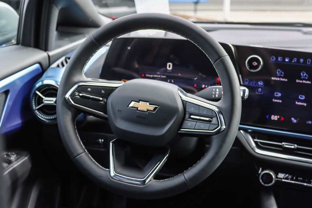 New 2026 Chevrolet Equinox EV LT image 14