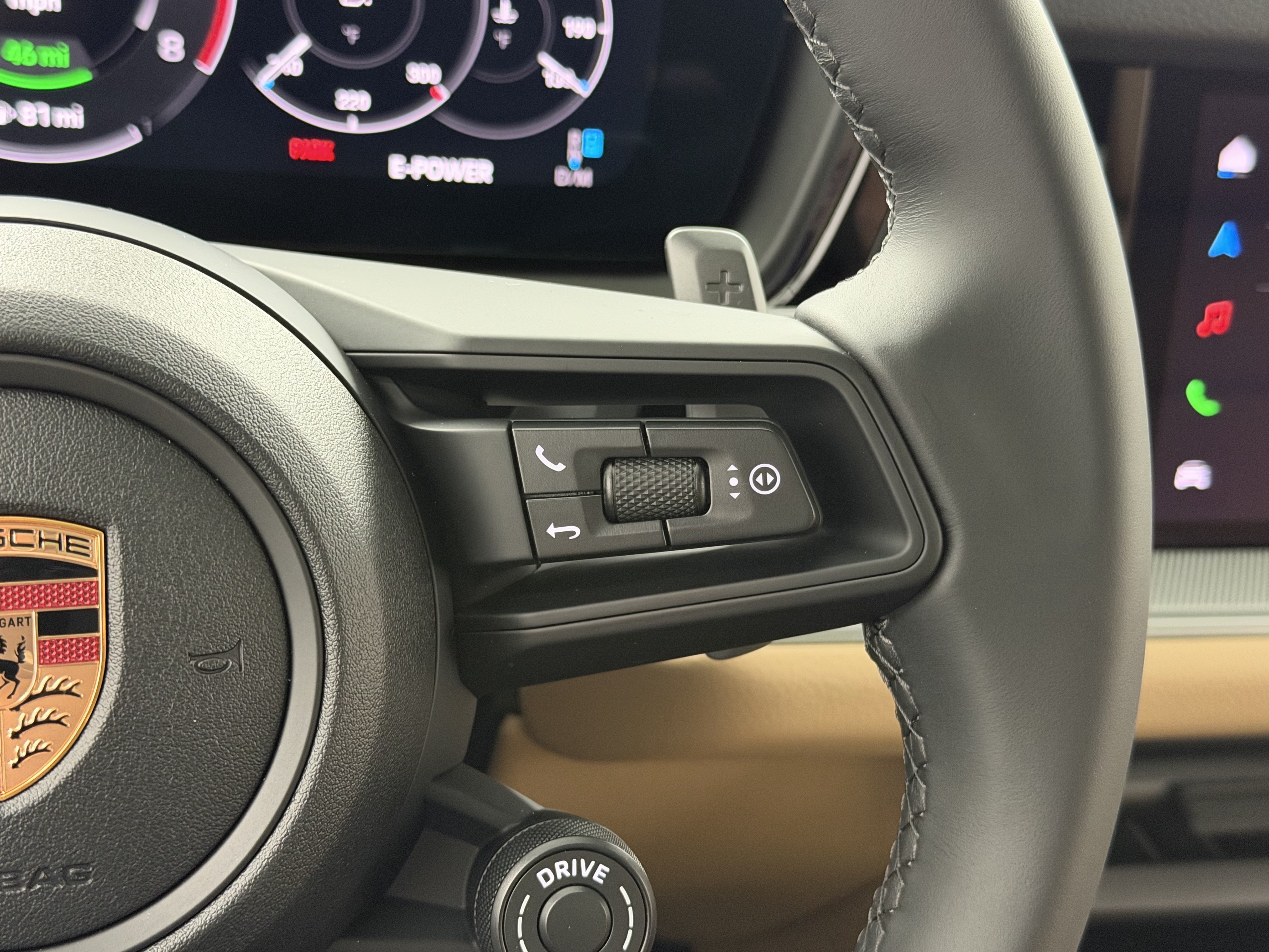 New 2026 Porsche Cayenne E-Hybrid AWD/4WD image 49