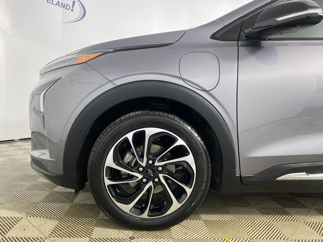 Used 2023 Chevrolet Bolt EUV Premier image 28