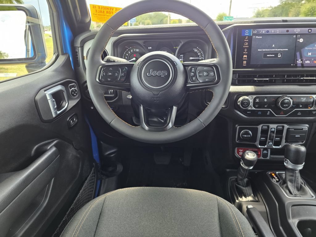 Used 2024 Jeep Wrangler Unlimited AWD/4WD image 12