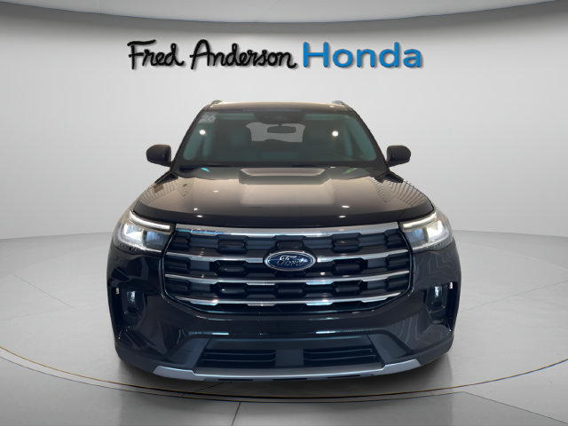 Used 2026 Ford Explorer Active w/ Active Comfort Package RWD image 3