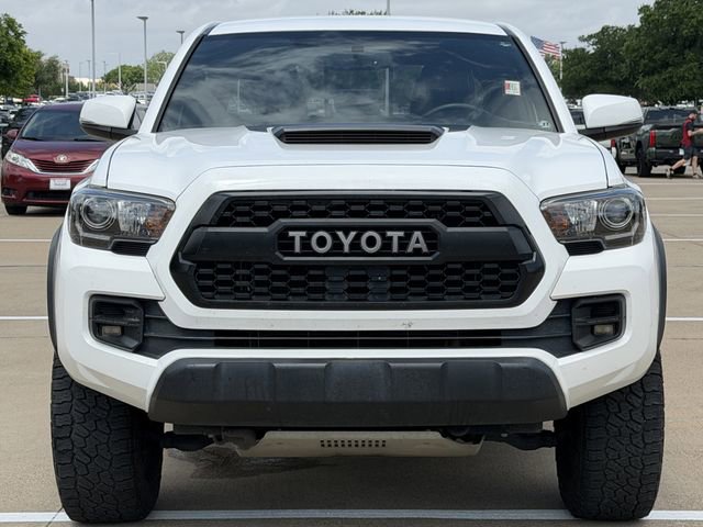 Certified 2017 Toyota Tacoma TRD Pro AWD/4WD image 8