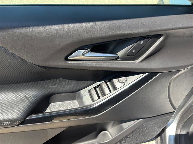 Used 2026 Chevrolet Equinox LT image 14