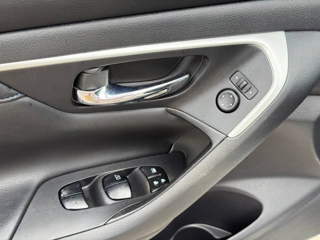 Used 2018 Nissan Altima 2.5 SR FWD image 20