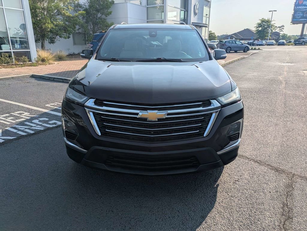 Used 2022 Chevrolet Traverse LT FWD image 10