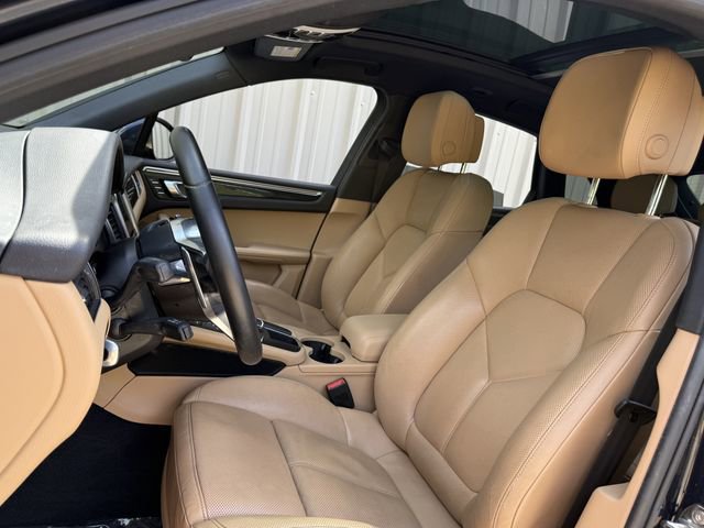 Used 2017 Porsche Macan image 13