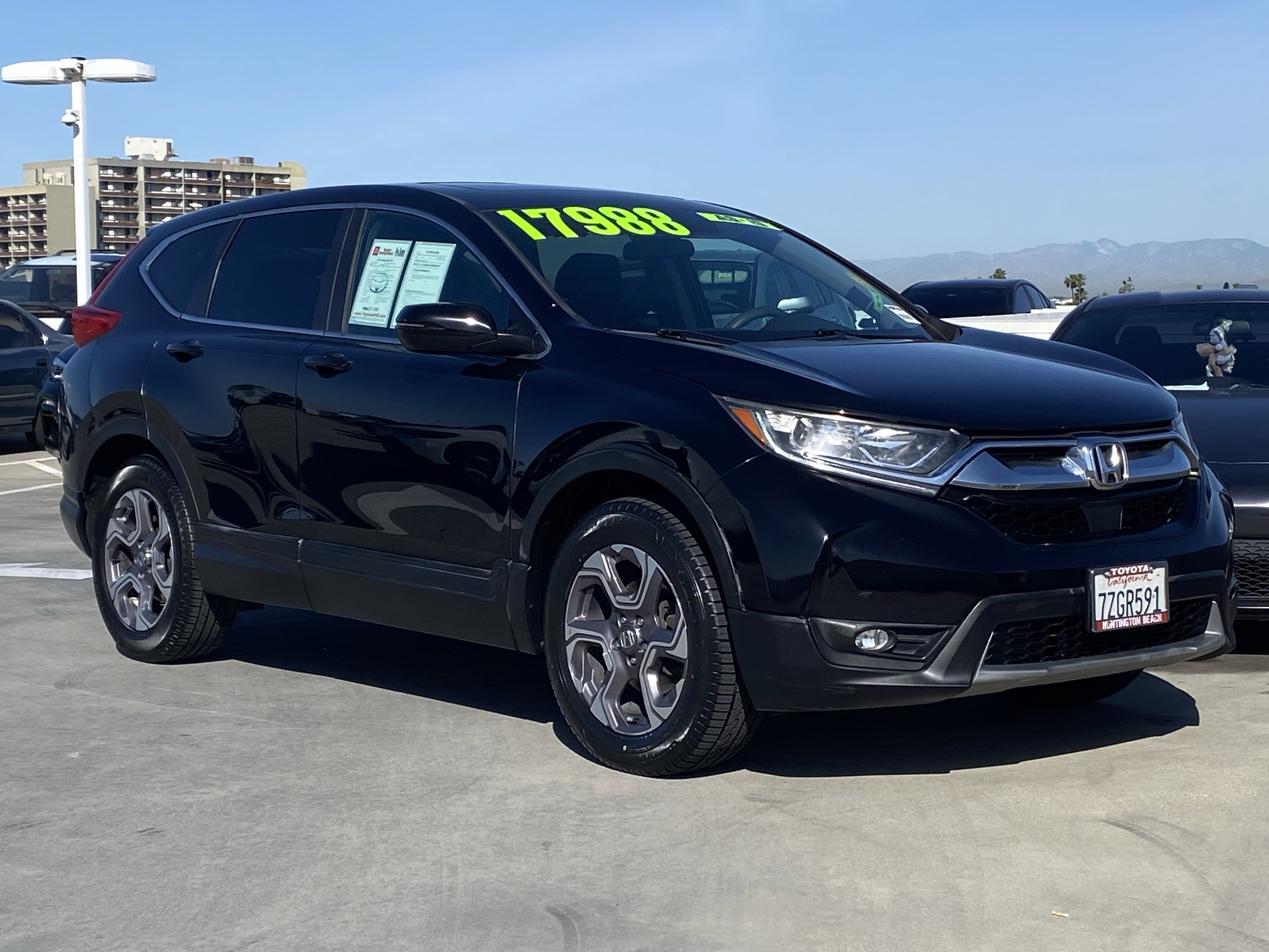 Used 2017 Honda CR-V EX image 2