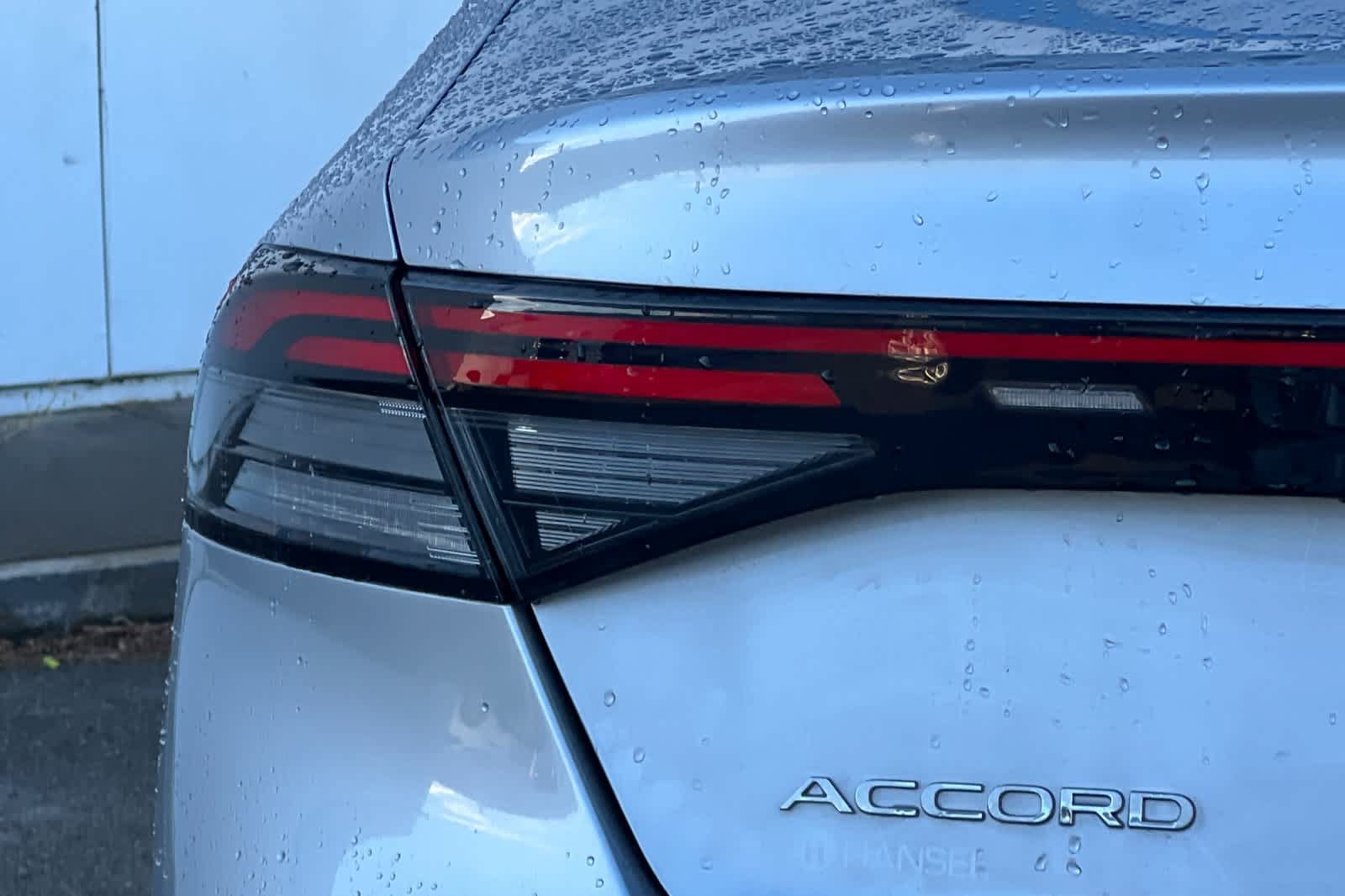 Used 2023 Honda Accord EX image 23