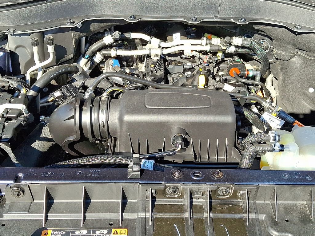 Used 2022 Ford Explorer XLT image 29