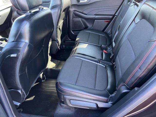 Certified 2023 Ford Escape ST-Line w/ Tech Pack #1 image 26