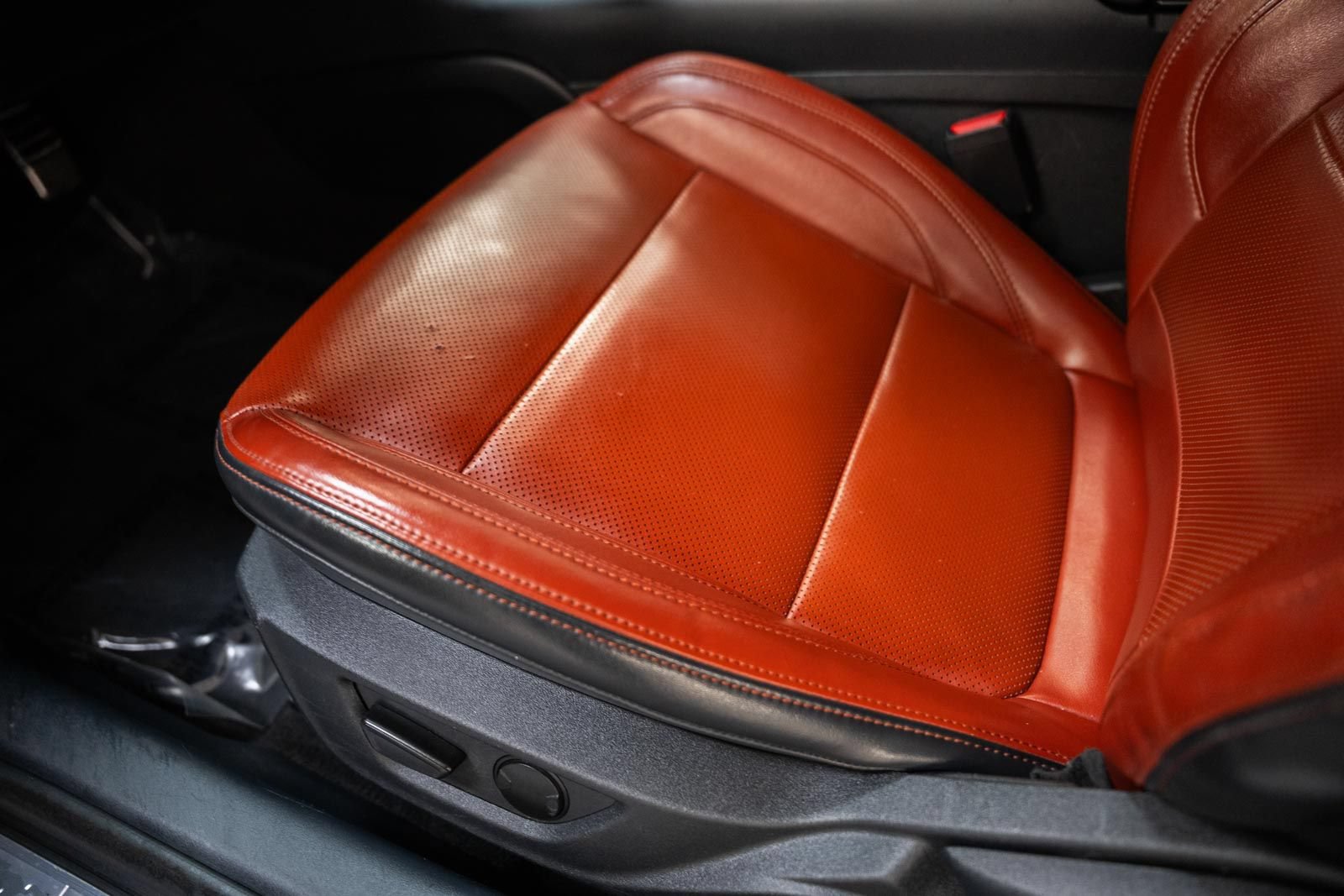 Used 2024 Ford Mustang Premium RWD image 26