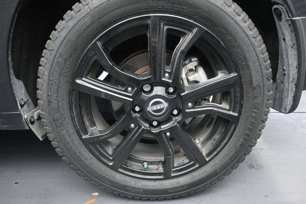 Used 2023 Nissan Kicks SR w/ SR Premium Package FWD image 10