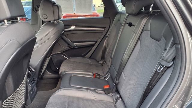 Used 2022 Audi SQ5 Premium w/ Convenience Package image 19