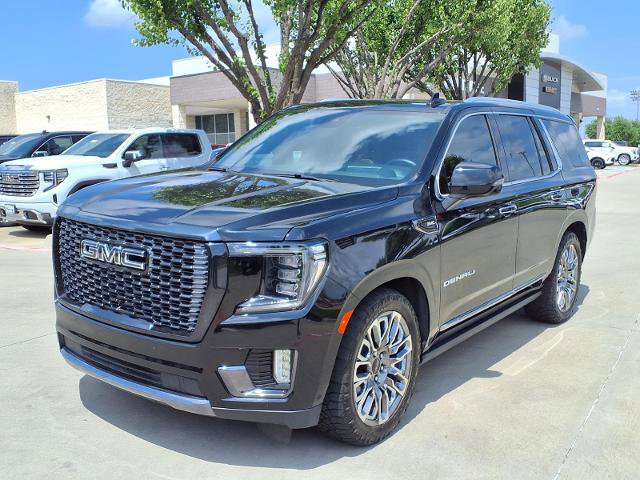Used 2023 GMC Yukon Denali Ultimate AWD/4WD image 28